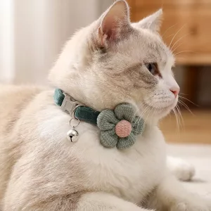 Lovely Flower Cat Collar with Bell