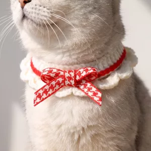 Cute Knitted Cat Collar Adjustable Button Bib